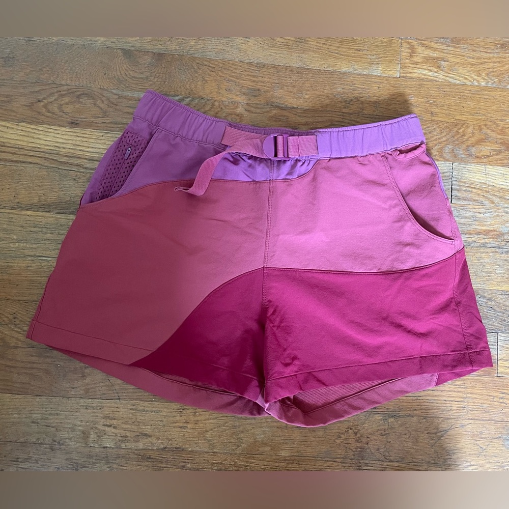 Outdoor Voices RecTrek Shorts RARE- Size M